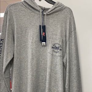 Vineyard vines pullover!
